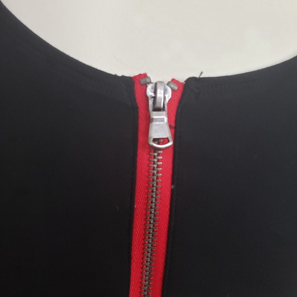 EXPRESS BLACK PEPLUM SLEEVELESS TOP SMALL - Picture 6 of 6